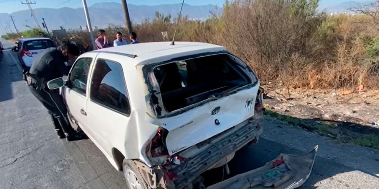 Saltillo: Choca por alcance; operador de transporte de personal no guardó distancia prudente