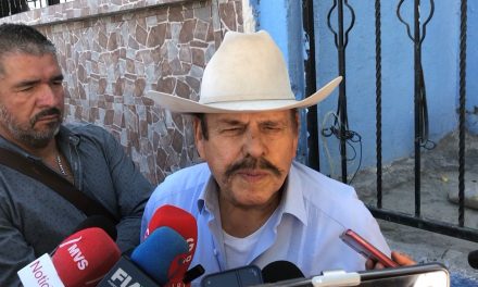 Visitó Guadiana la colonia Fundadores en Saltillo