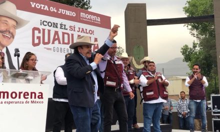Se reune Guadiana con vecinos de la Chapul en Saltillo
