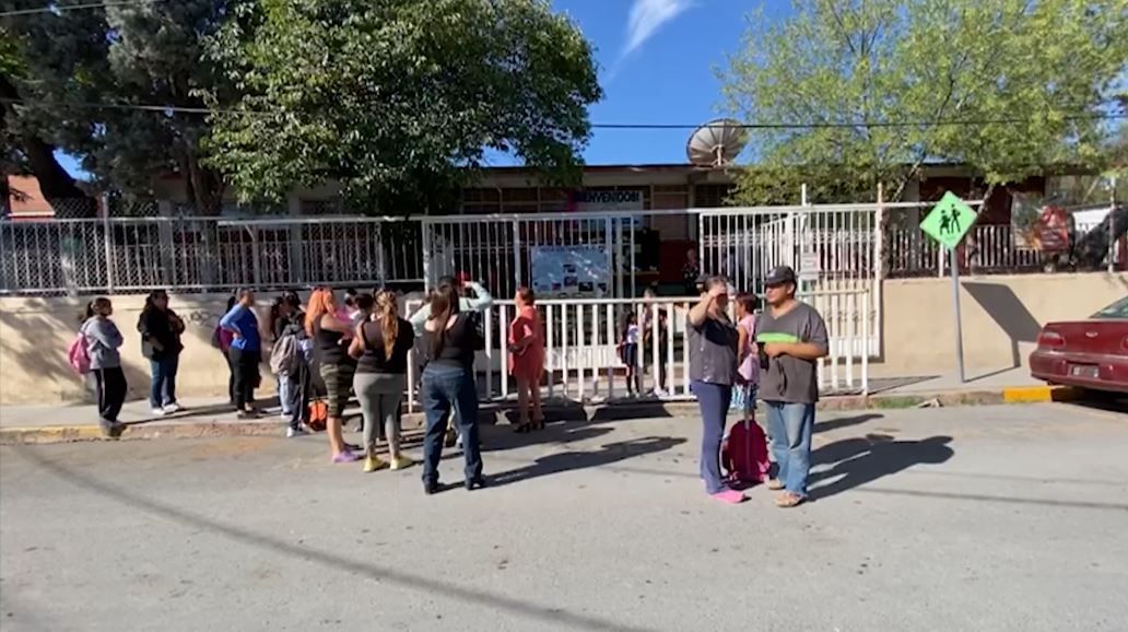 Saltillo: Directora de primaria no se presentó a laborar tras cuestionamientos de uso de dinero