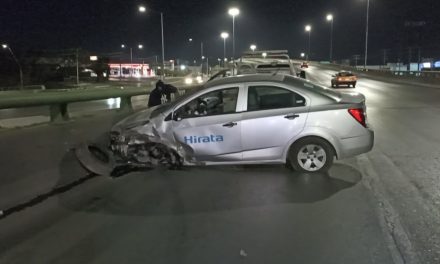 Muro evita que  conductor saliera volando en Saltillo
