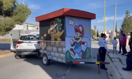 ¡Mamma mia! Choca contra puesto de comida de Mario Bros. en la Magisterio de Saltillo