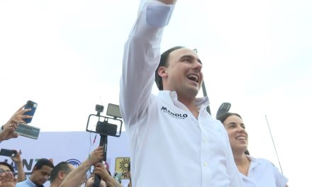 Manolo Jiménez sube en las encuestas de arranque