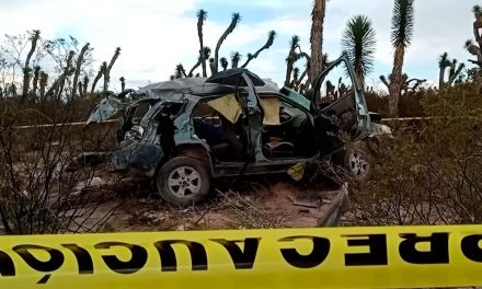 Familia vuelca y mujer pierde la vida en la carretera Zacatecas-Saltillo