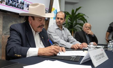 Firma Armando Guadiana compromisos en seguridad