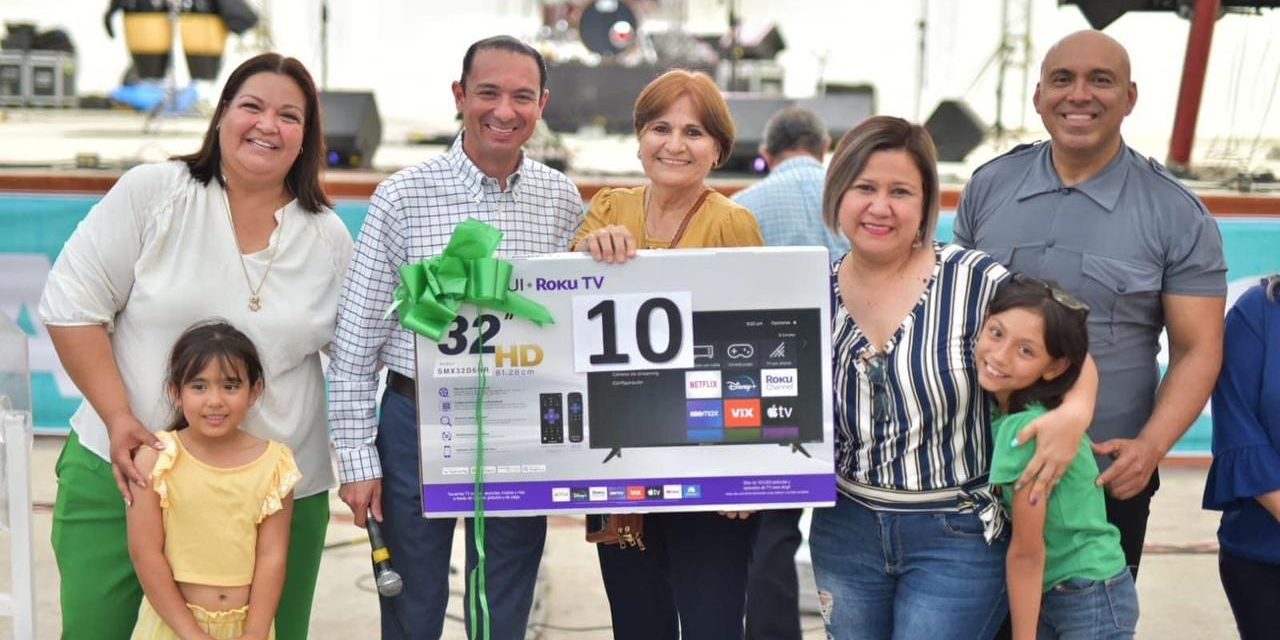 En Acuña alcalde se compromete con todos los maestros