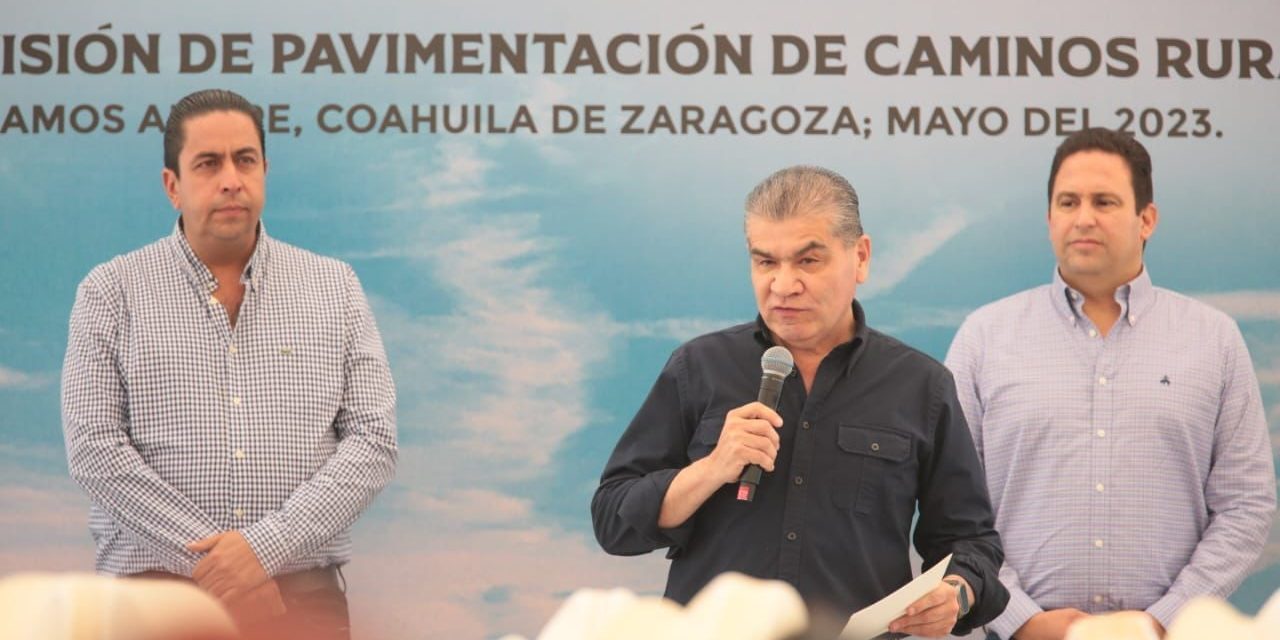 MARS supervisa trabajos en caminos rurales