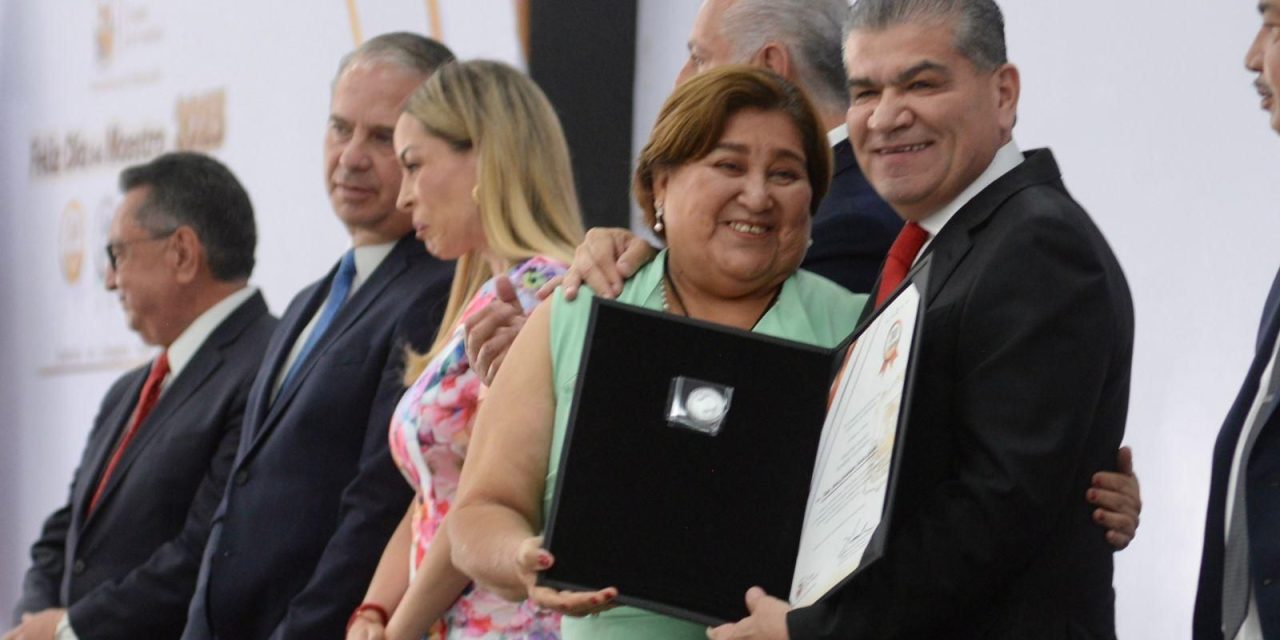 Reconoce MARS solidaridad del magisterio
