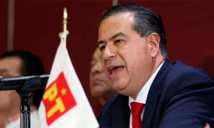 Claudia Sheinbaum no es nadie para decir quién representa la 4T: Ricardo Mejía