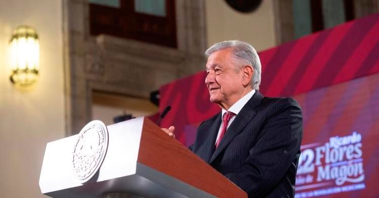 López Obrador descarta crisis económica en México, pero prevé una externa en 2025