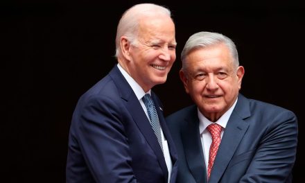 AMLO hablará con Biden sobre fentanilo y migración en videoconferencia