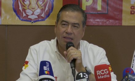 Con mejores propuestas sigue avanzando Ricaardo Mejía Berdeja