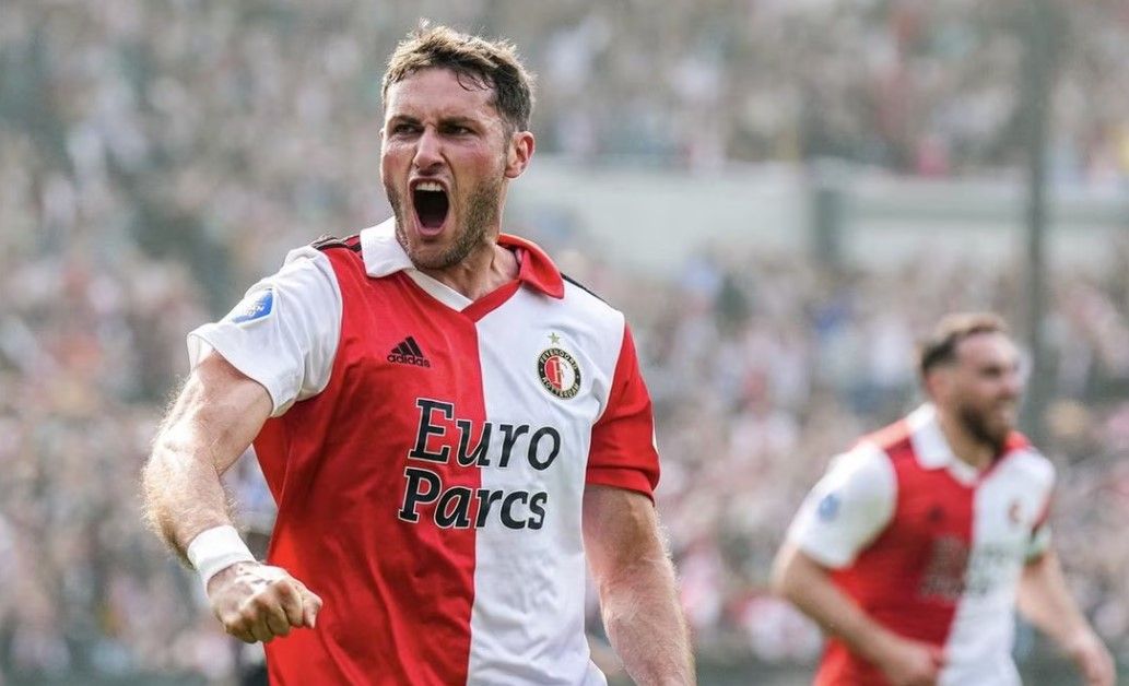Santiago Giménez se proclama campeón en Holanda con el Feyenoord