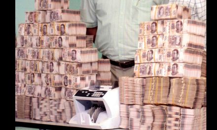 Dan 11 años de cárcel a 4 falsificadores de billetes