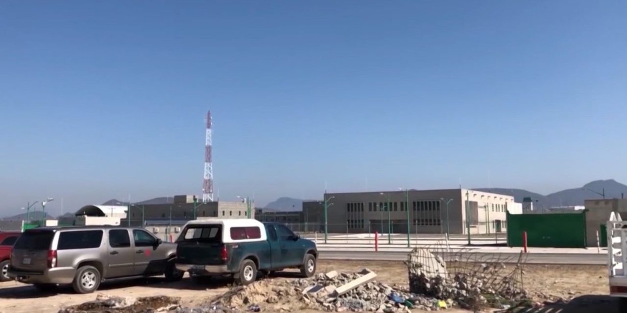 Acuden seis brigadas al CEFERESO de Ramos Arizpe