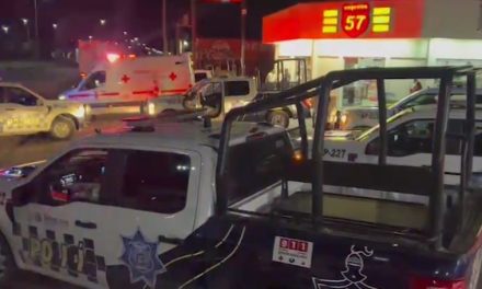 Detienen a sujeto que lanzó a mujer de auto en movimiento en Monclova