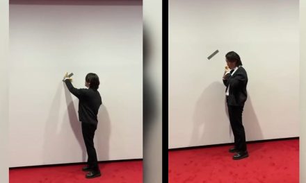 Estudiante de arte se come plátano en exposición de museo de Seúl
