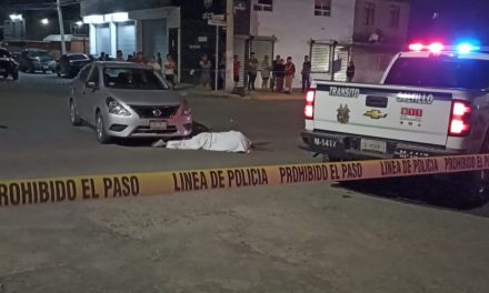 Madre de familia fallece en accidente en Saltillo; iba de acompañante en una moto
