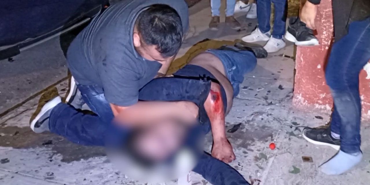 Saltillo: Termina grave tras volcadura en el bulevar Jesús Valdes Sánchez