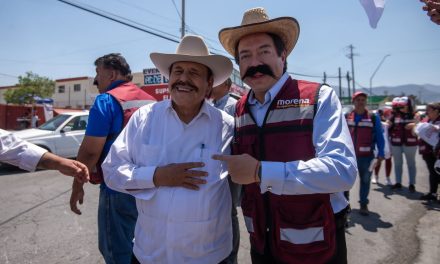 Visita Guadiana mercado de la colonia el Álamo acompañado de Mario Delgado
