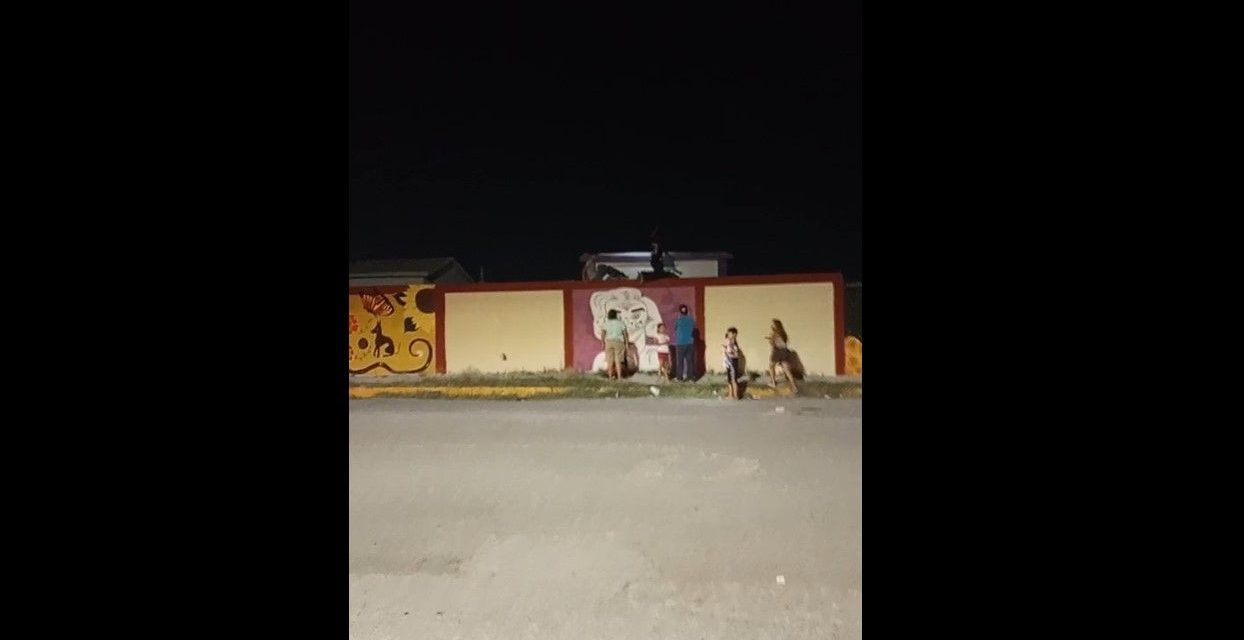Reportan aparición del ‘hombre pájaro’ en un panteón de Coahuila