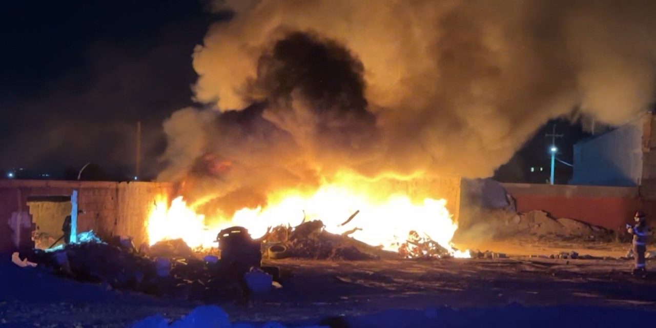 Incendio en Postal Cerritos causa alarma a vecinos