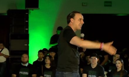 Jóvenes de Pulso 23 piden transporte nocturno y más becas