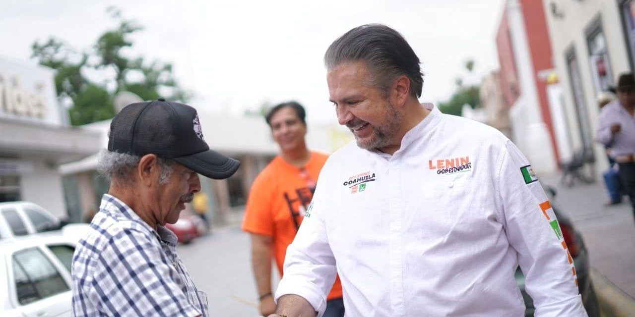 Lenin Pérez recorre Parras de la Fuente