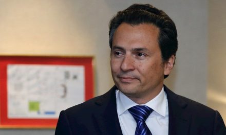 Tribunal ratifica amparo a Emilio Lozoya