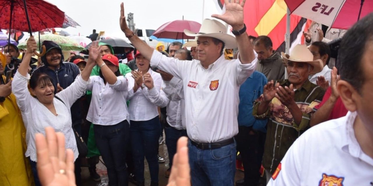 Ricardo Mejía repartirá el agua en Coahuila
