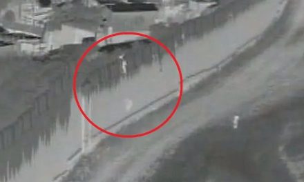 Niño es arrojado desde el muro fronterizo en San Diego, California (video)