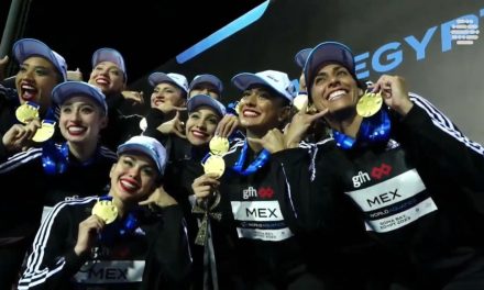 Desmienten a AMLO y atletas de natación habrían ido al viaje en Egipto con dinero de Carlos Slim