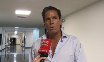Roberto Palazuelos refrenda su apoyo con candidatos del MC