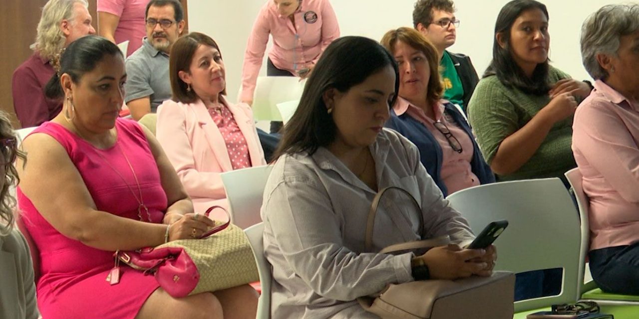 La salud mental y las bibliotecas, presentan conferencia sobre impacto de estos espacios