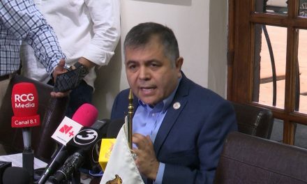 Se visten de ‘frac’ los ministros de la SCJN; afirma Eduardo Olmos