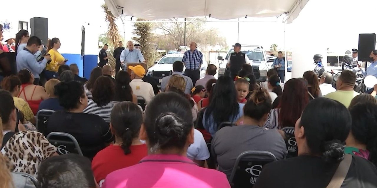 Supervisa alcalde de Torreón nueva caseta de policía