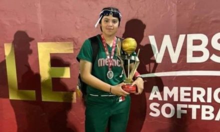 Seleccionada Sub 15 de Softbol y medallista de plata es reportada grave tras colapso de juego mecánico en Sonora