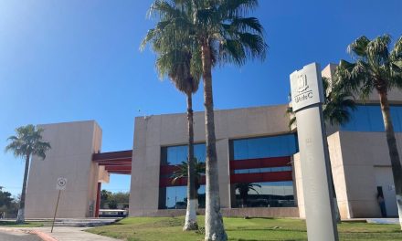Agota UAdeC becas de inclusión en la región Centro