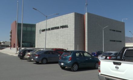 Adolescente es vinculado a proceso por presuntamente participar en homicidio en el centro de Saltillo