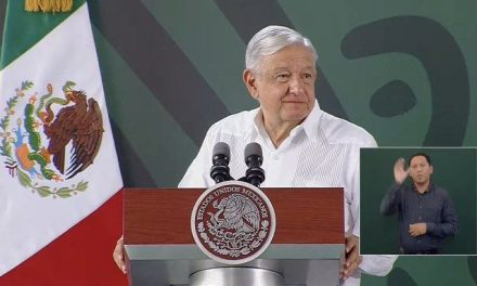 AMLO acusa a la SCJN de proteger los intereses de la minoría rapaz y corrupta al ‘tirar’ el Plan B