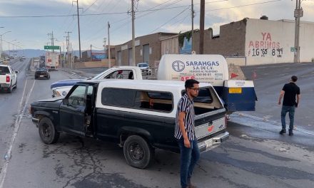 Pipa de gas provoca choque en Saltillo