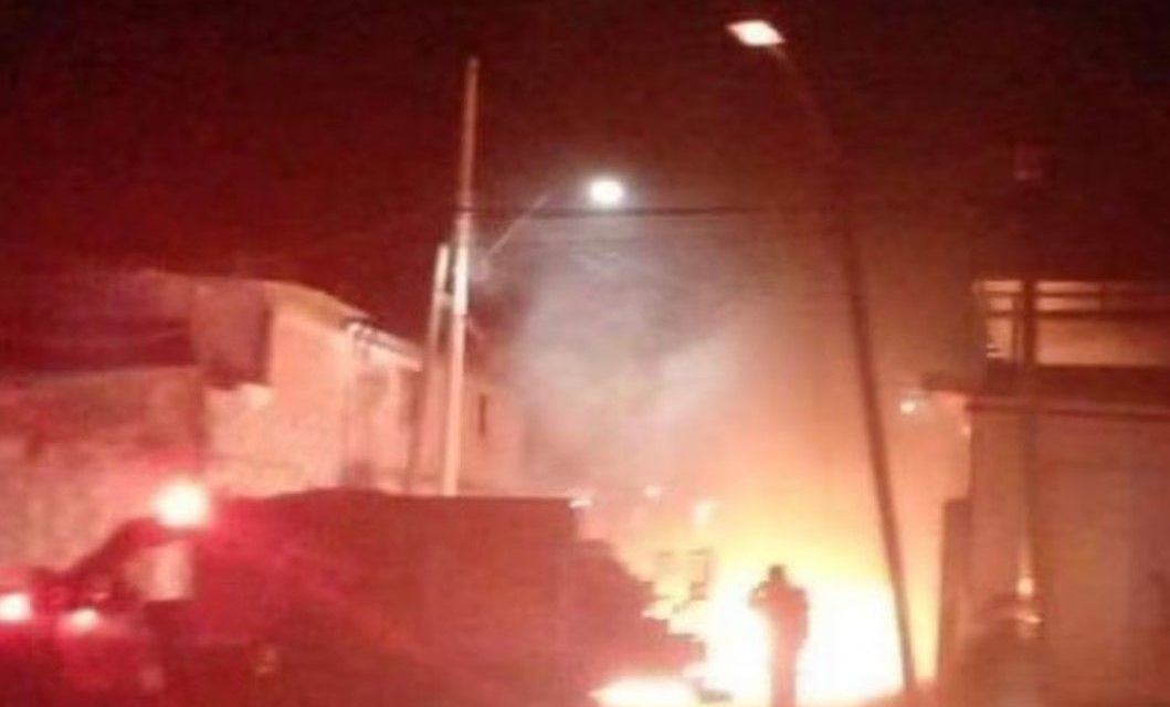 Explota ‘coche bomba’ en Celaya y deja cuatro elementos de la Guardia Nacional heridos