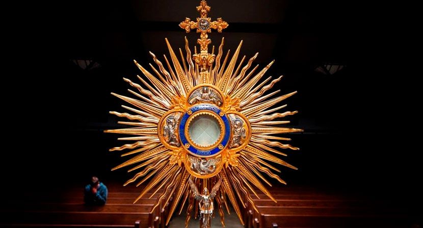 Invitan a celebrar día del Corpus Christi