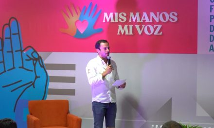 Realiza DIF Saltillo el foro Mis Manos Mi Voz