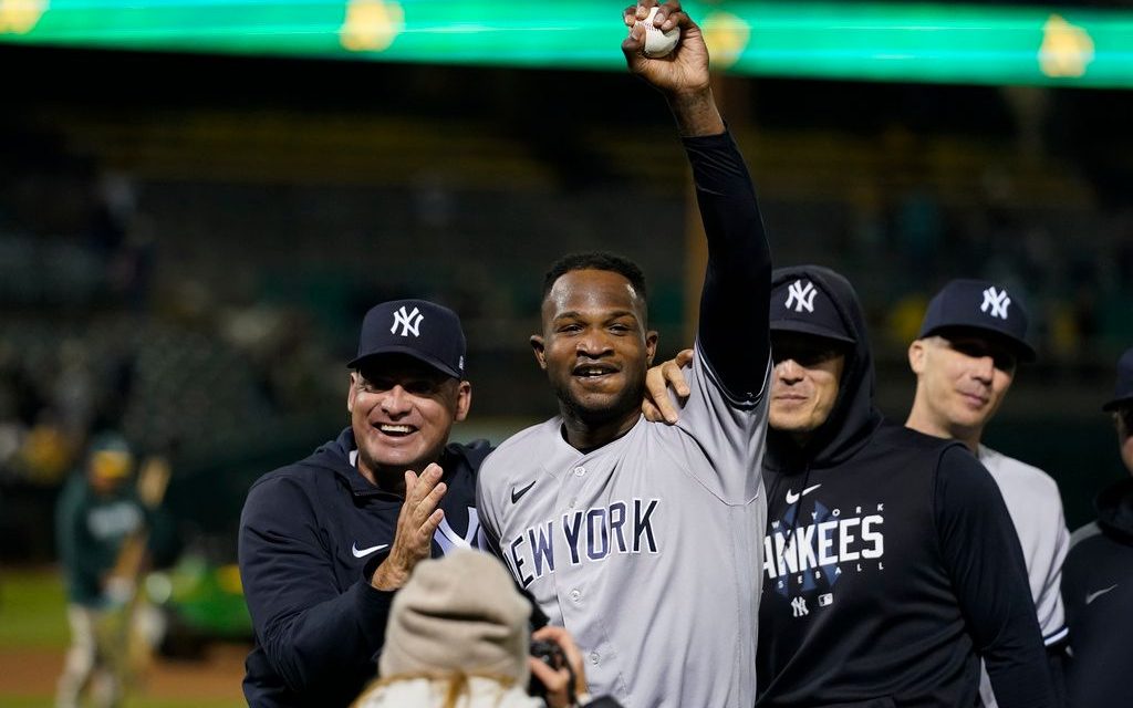 Jugador de los Yankees lanza un juego perfecto; es apenas el número 24 en la historia de Grandes Ligas