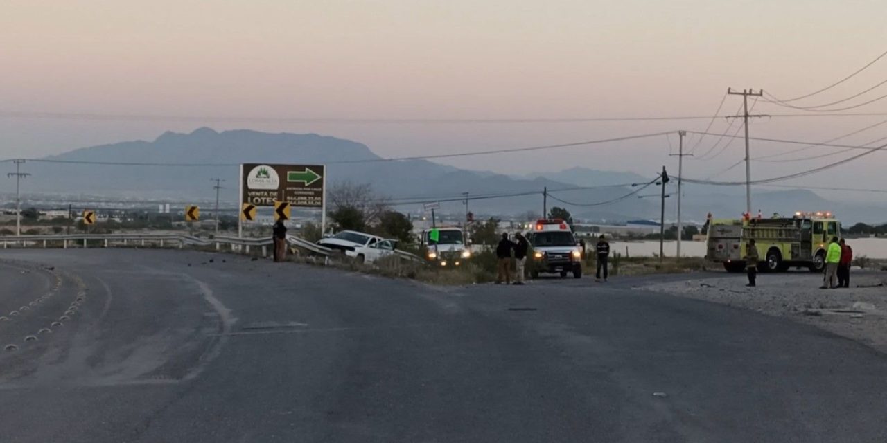 Saltillo: Fierro lo atraviesa tras accidente; conductor murió de forma instantánea