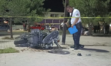 Saltillo: Bautizo se convierte en tragedia; hombre muere en violento choque de moto