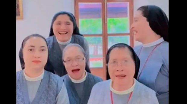 Las Jerónimas de Puebla rompen estereotipos en TiK Tok