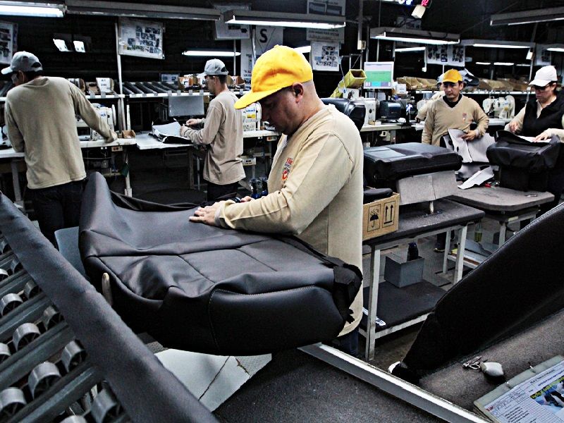 Saltillo: Atienden empresas a trabajadores ante ola de calor
