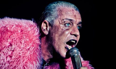 Vocalista de Rammstein es acusado de abusar de fans